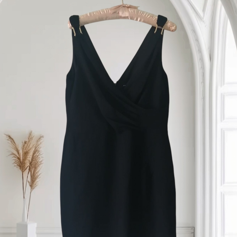 Ivanka Trump Black V-Neck Backless Sheath Dress